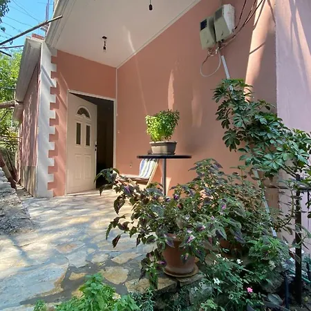 Gkiko's Apartment *